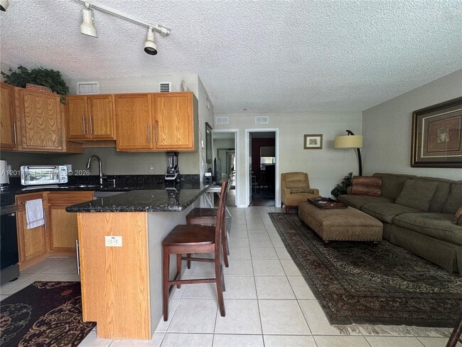 Foto del edificio - 2660 NE 8th Ave