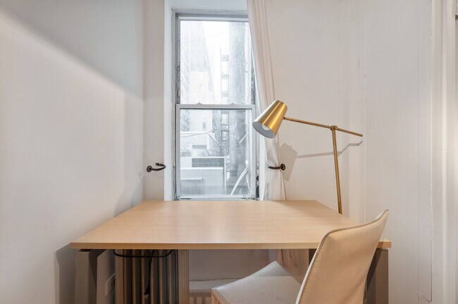 Foto del edificio - 450 9th Ave