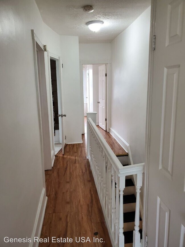 Building Photo - 3 br, 1 bath House - 3849 N 7th Street