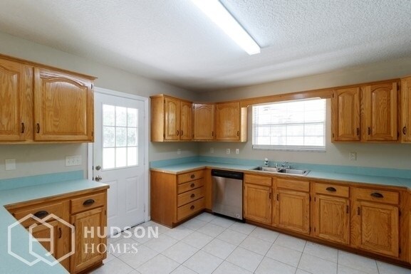 Building Photo - 48206 Meridian Trail