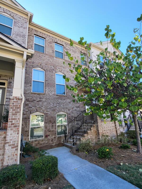 Photo - 3629 Davenport Rd Townhome