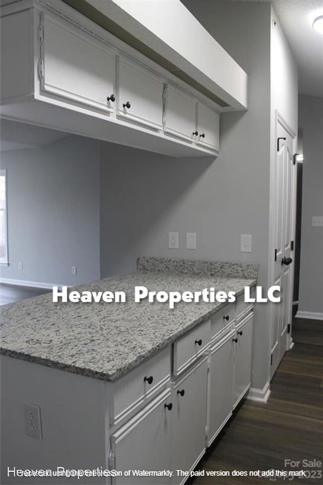 Building Photo - 2 br, 2 bath House - 7340 Rose Terrace Ct....