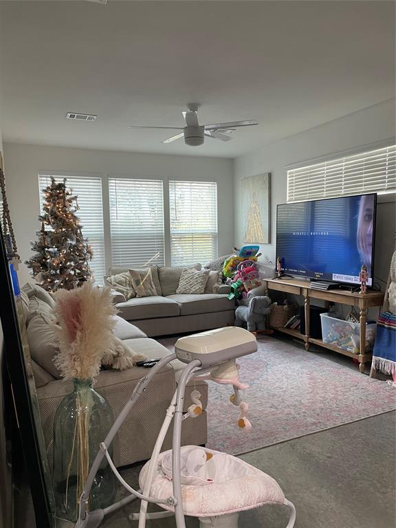 7 S Boundary St, TX 78611 Townhome Rentals in TX