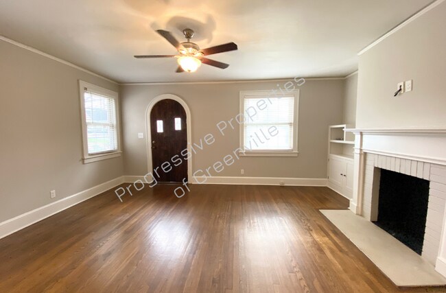 Building Photo - 210 W Faris Rd