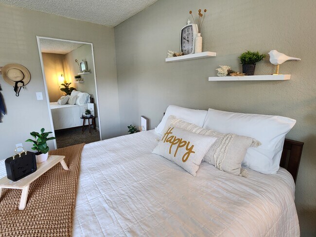 Building Photo - The Villages Apartment Homes