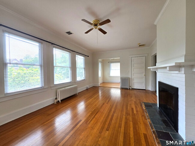 Building Photo - 805 Edgewood Ave