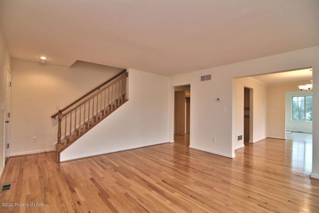 Building Photo - 1 Fiore Ct