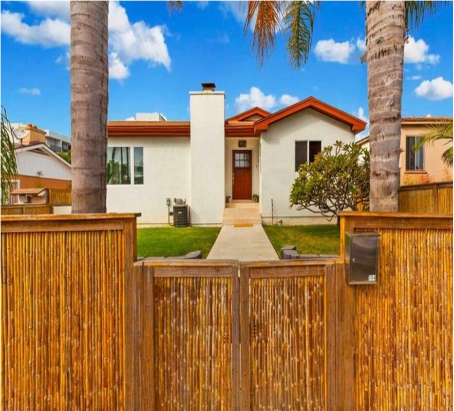Primary Photo - 754 Tourmaline St