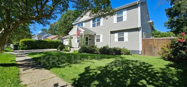 Foto del edificio - 7721 Cortland Place