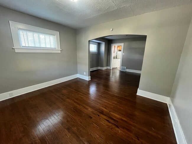 Foto del edificio - 3214 Reed St