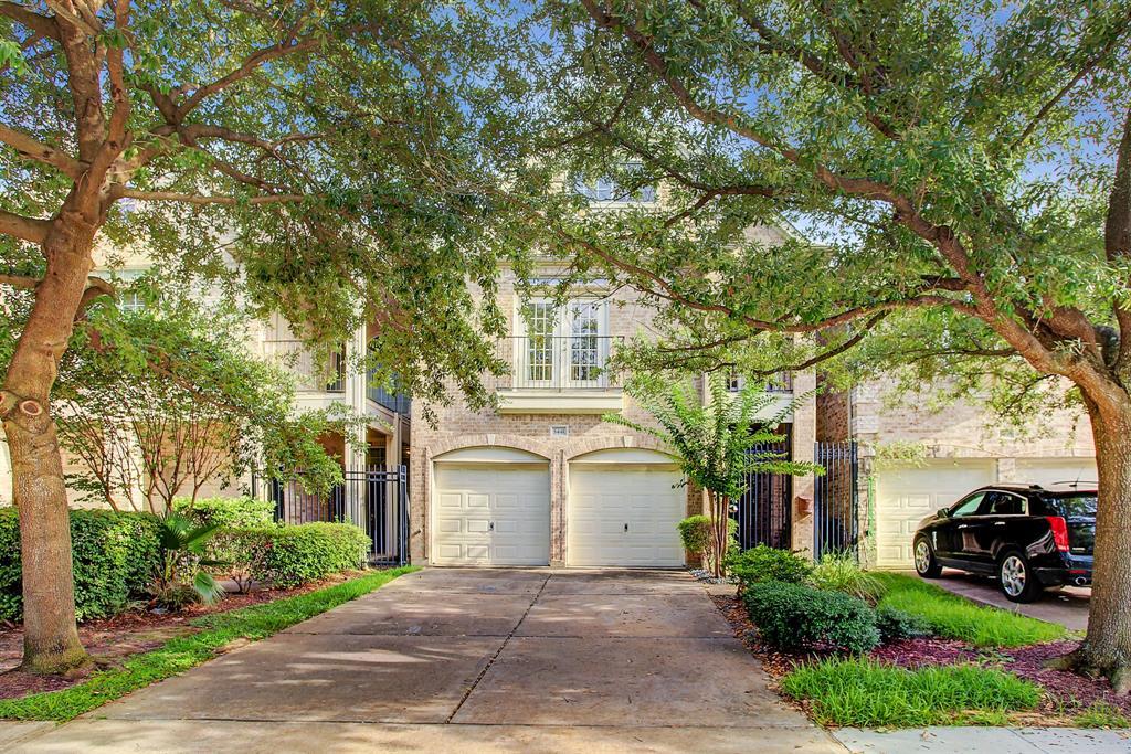 Foto principal - 5441 Fairdale Ln