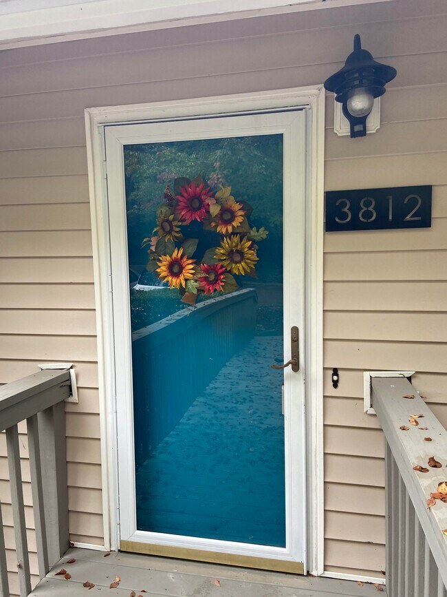 Foto del edificio - 3812 Summerwood Ct