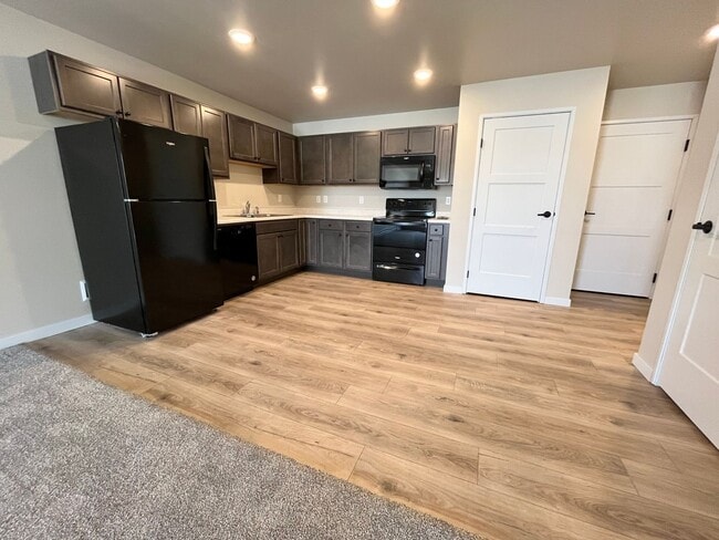 Interior Photo - Lincoln Heights