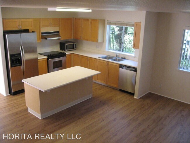 Foto del edificio - 4 br, 2.5 bath House - 94-1005 HALEKAPIO ST.
