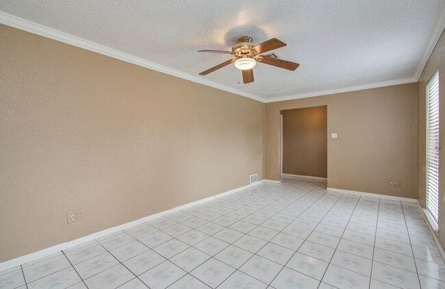 Foto del edificio - 2508 Grape Ln