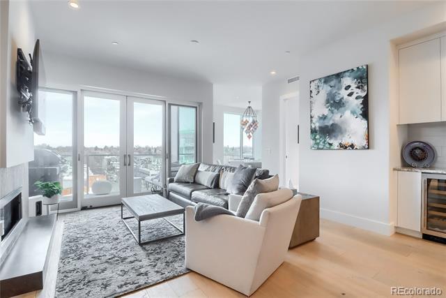 Foto del edificio - 155 Steele St