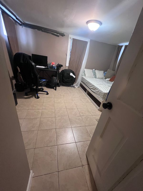 Building Photo - 11 Leonard St