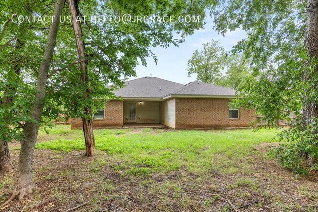 Foto del edificio - 227 Woodlands-