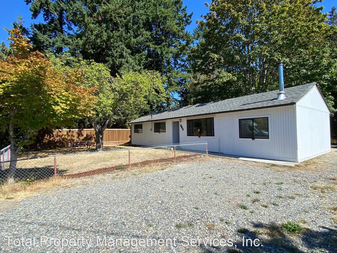 Primary Photo - 3 br, 2 bath House - 302 18th Ave