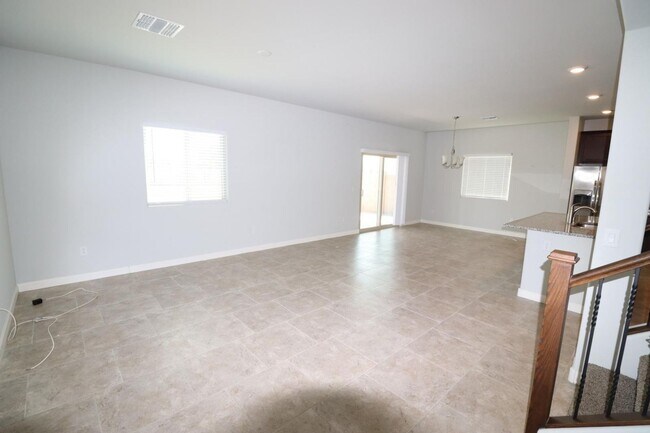 Foto del edificio - 3 bedroom 2. 5 bath