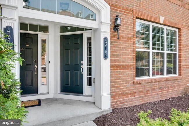 Foto del edificio - 43101 Thoroughfare Gap Terrace