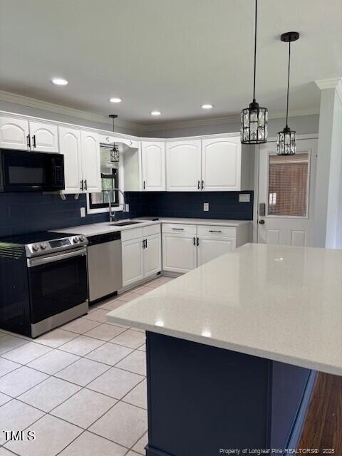 Foto del edificio - 710 Wakeland Dr