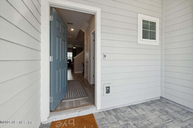 Foto del edificio - 357 Boracay Cir