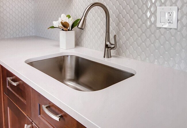 Foto del edificio - Wheelhouse Apartments