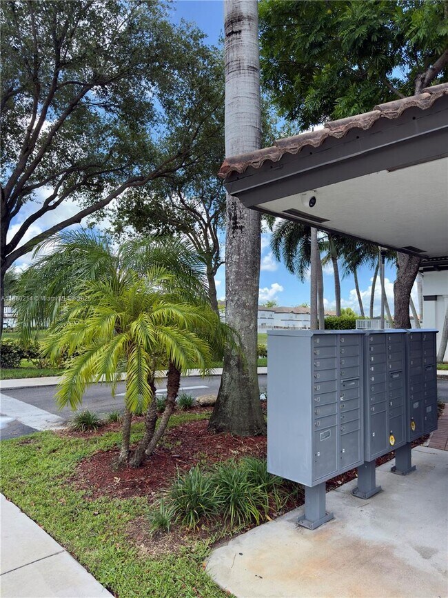 Foto del edificio - 11468 NW 77th St