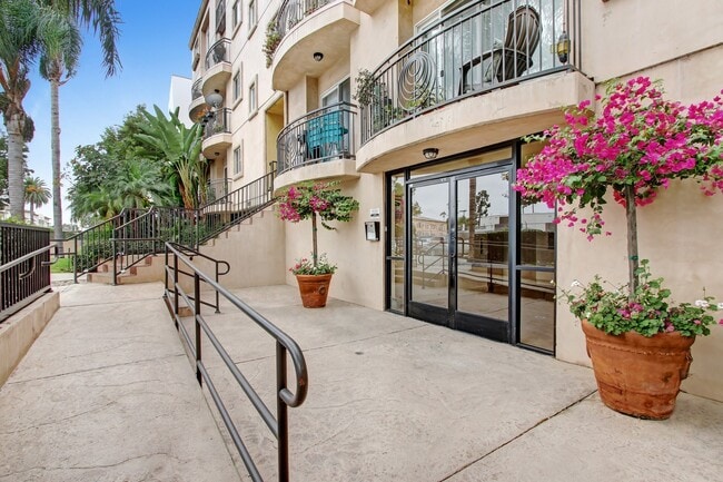 Foto del edificio - Wilcox Luxury Apartments