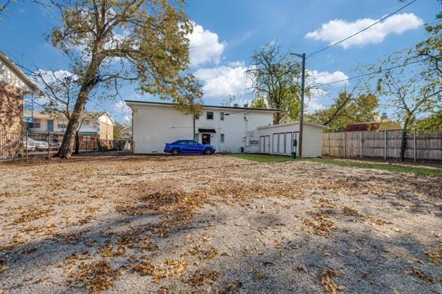 Building Photo - 4915 Reiger Ave