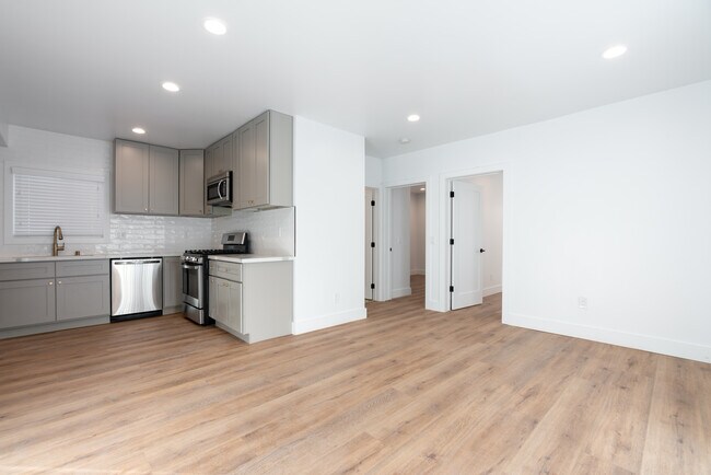 Foto del edificio - 2934 Somerset Dr