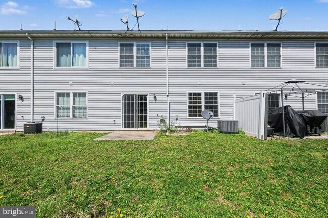 Building Photo - 134 Sable Dr