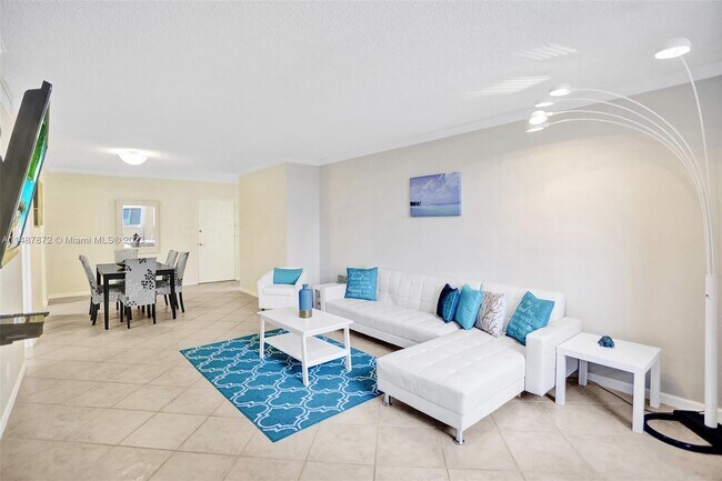 Foto del edificio - 2501 S Ocean Dr