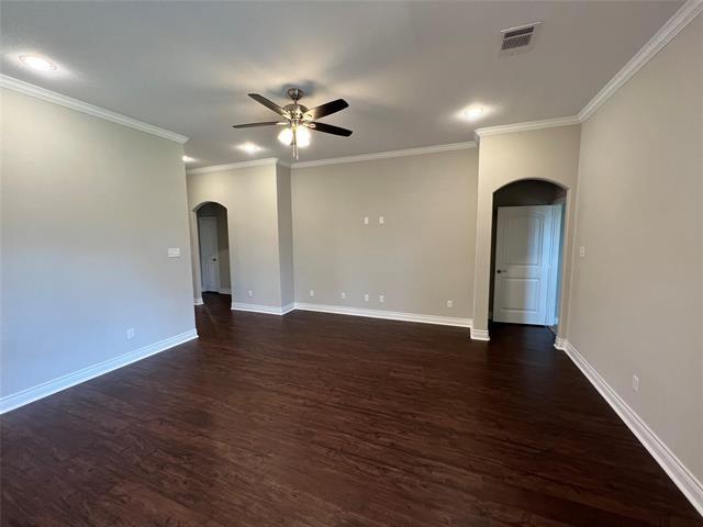 Building Photo - 907 Hardaway Ln