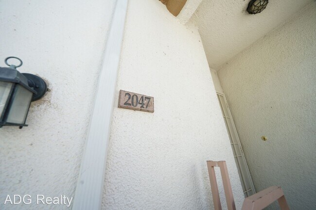 Foto del edificio - 2 br, 2 bath House - 5650 E Sahara Ave #20...
