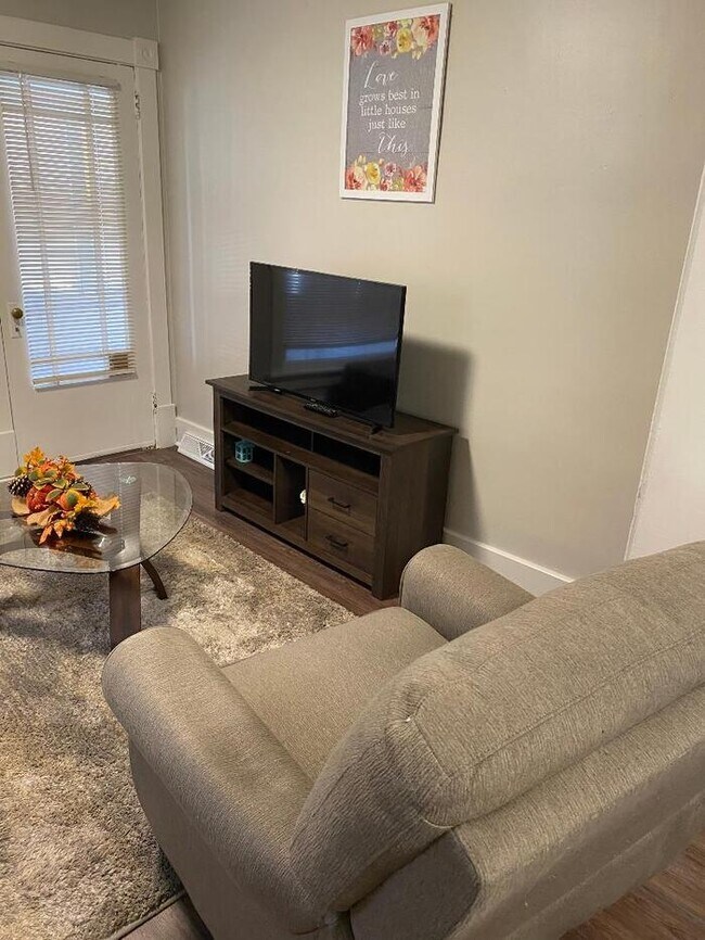 Foto del edificio - 2 Bedroom house.