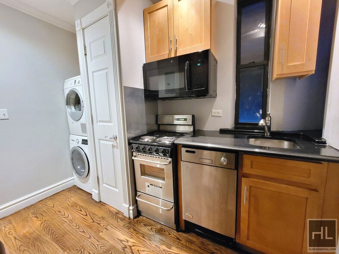 Foto principal - East 23rd Street