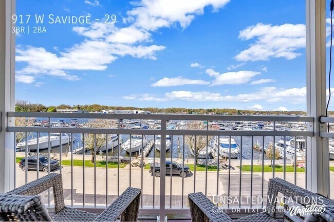 Foto del edificio - Spring Lake Condo w/ Lake Views