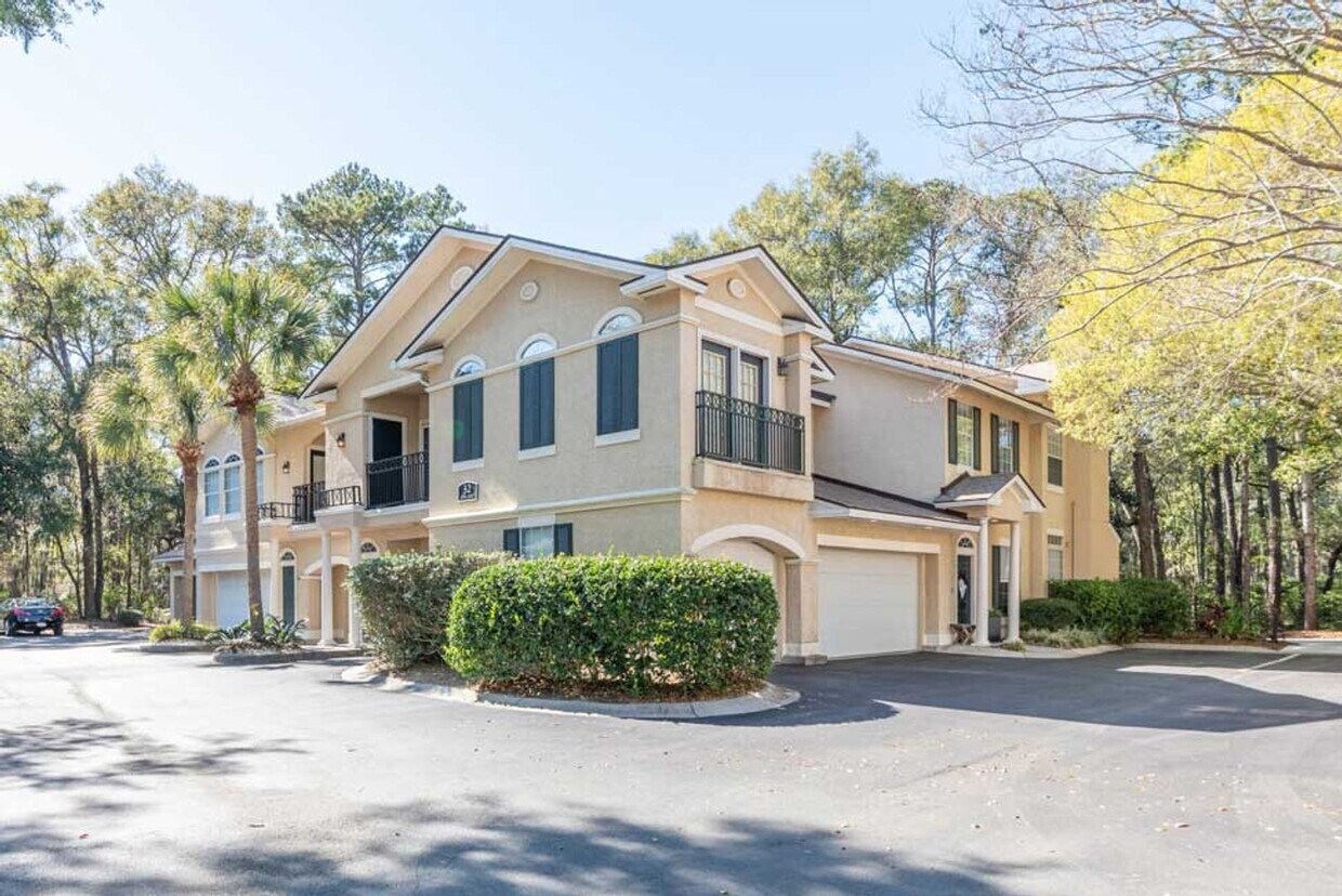 4 Indigo Run Dr, Hilton Head Island, SC 29926 Condo for Rent in