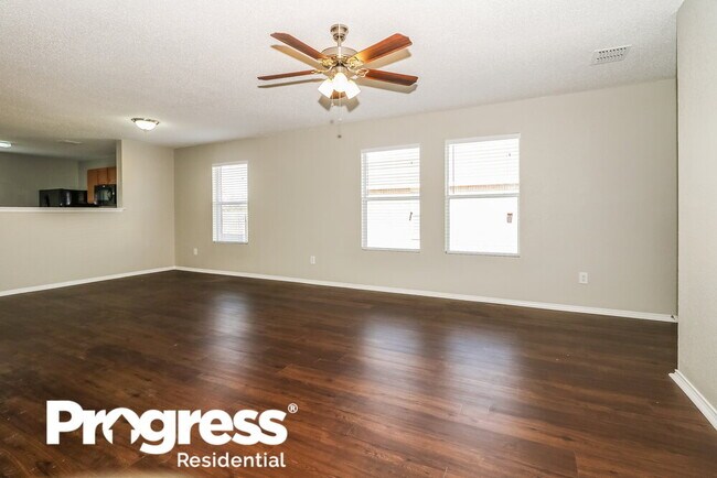 Building Photo - 1815 Northridge Dr