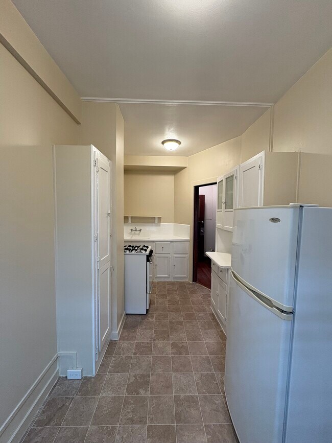 Cocina - Lenox Avenue Apartments