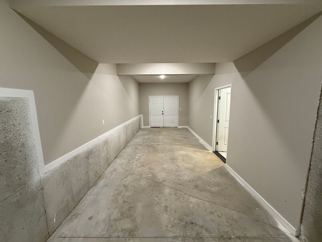Primary Photo - Spacious 5-Bedroom Walkout Basement Home i...