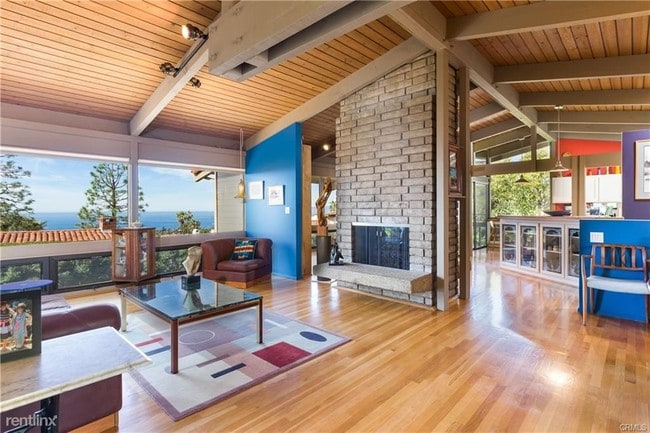 Building Photo - 4 br, 3 bath House - 1315 Via Zumaya