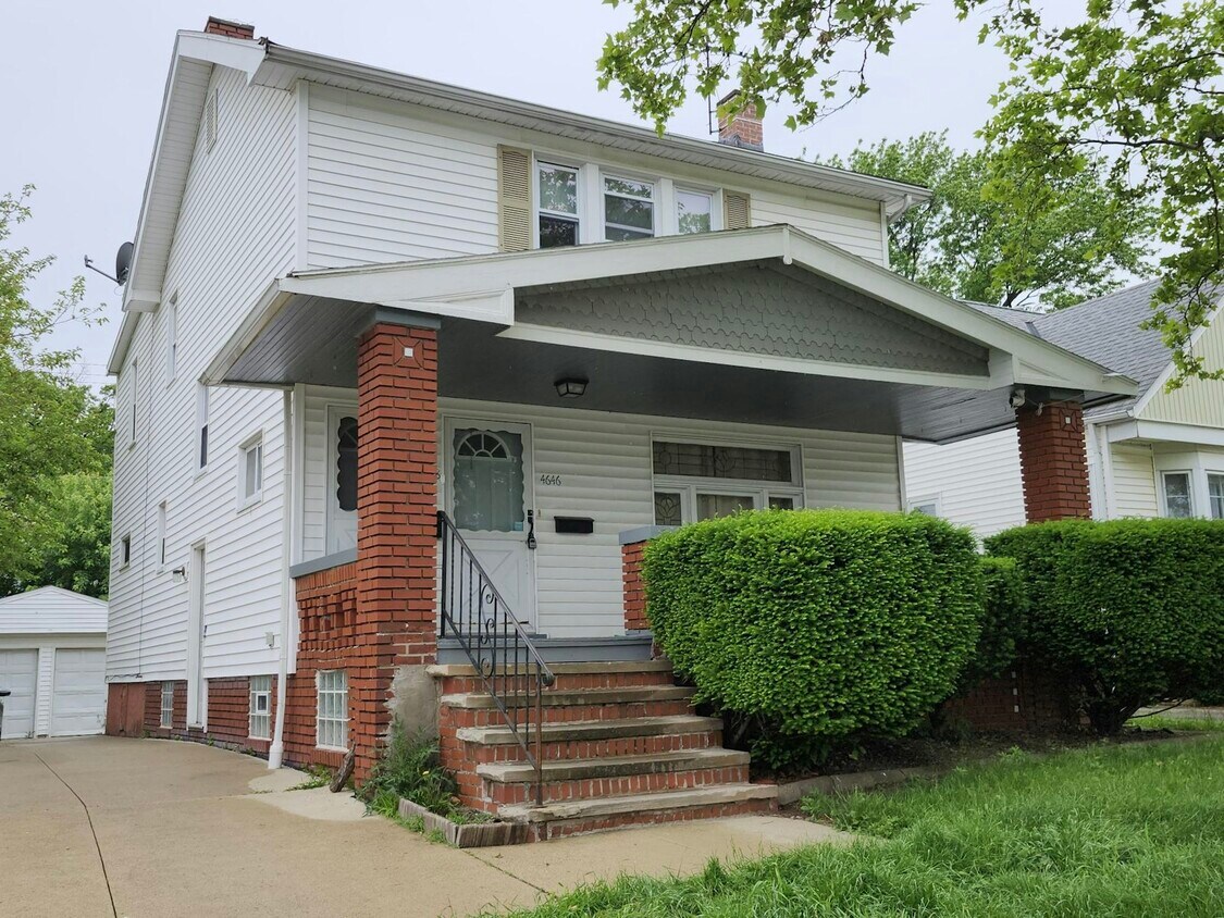 Primary Photo - 4646 E 86th St