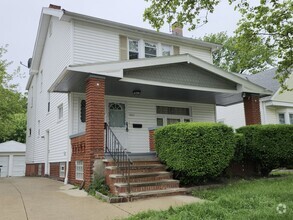 Building Photo - 4646 E 86th St