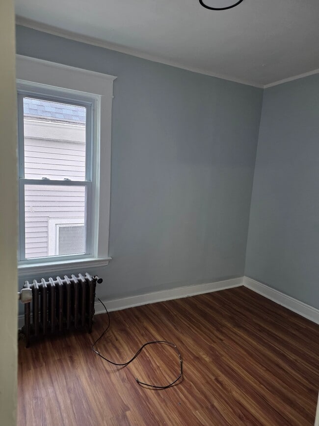 Building Photo - 563 Humboldt Pkwy