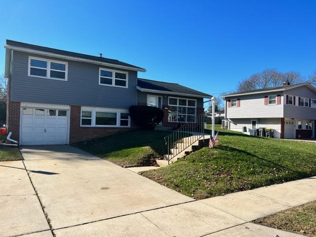 Primary Photo - 2404 Mccawber Dr