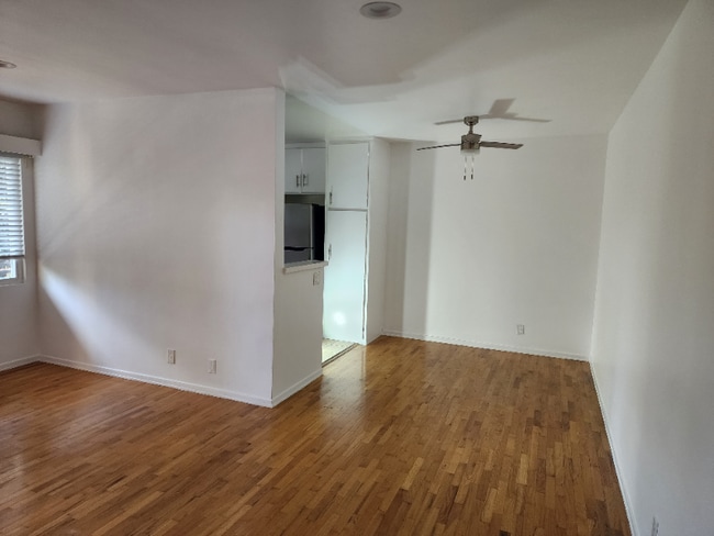 Foto del edificio - 1025 Idaho Ave