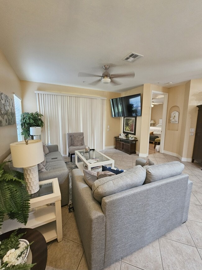 Building Photo - 1335 Sweetwater Cove